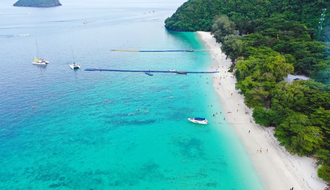 Nearby coral island, koh he