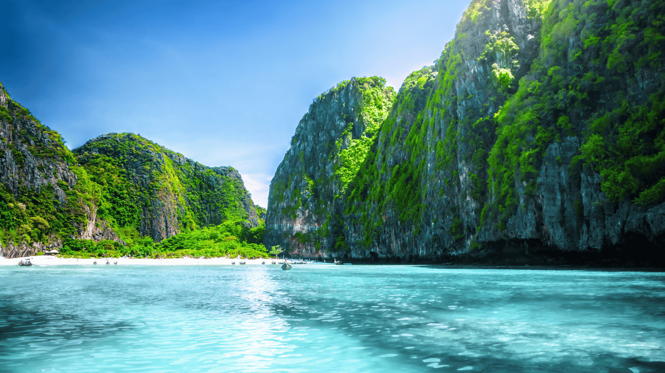 Private tour to maya bay and the phi phi islands