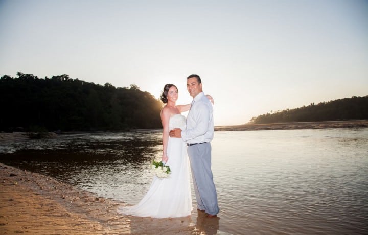 Phuket beach wedding photos